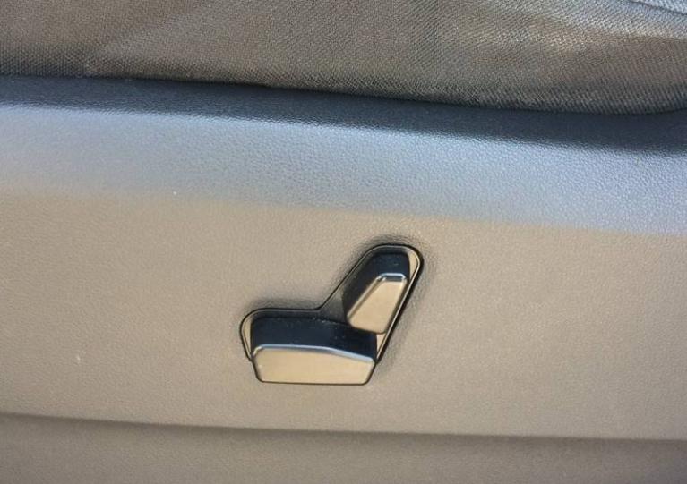 Used-2010-Dodge-Grand-Caravan-SXT-4dr-Mini-Van