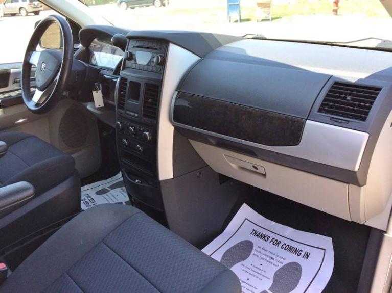 Used-2010-Dodge-Grand-Caravan-SXT-4dr-Mini-Van