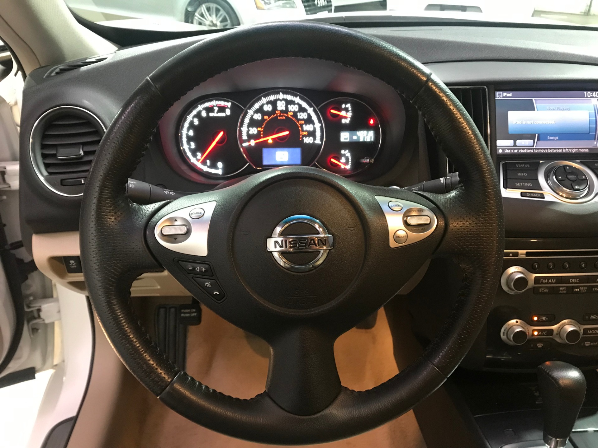 Used-2014-Nissan-Maxima-35-SV