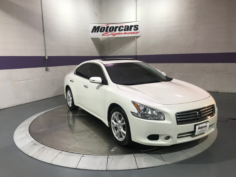 Used-2014-Nissan-Maxima-35-SV