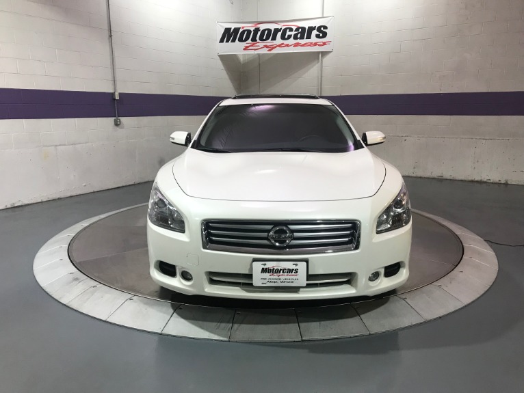 Used-2014-Nissan-Maxima-35-SV