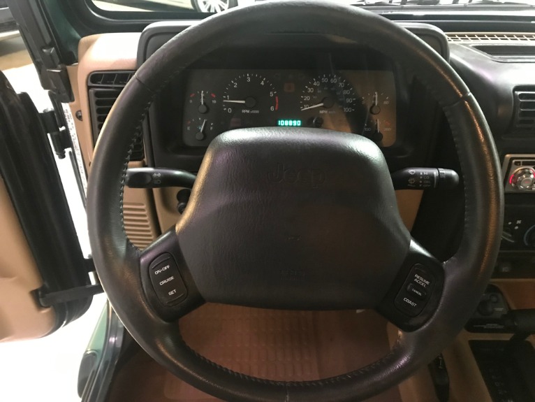 Used-2000-Jeep-Wrangler-Sahara