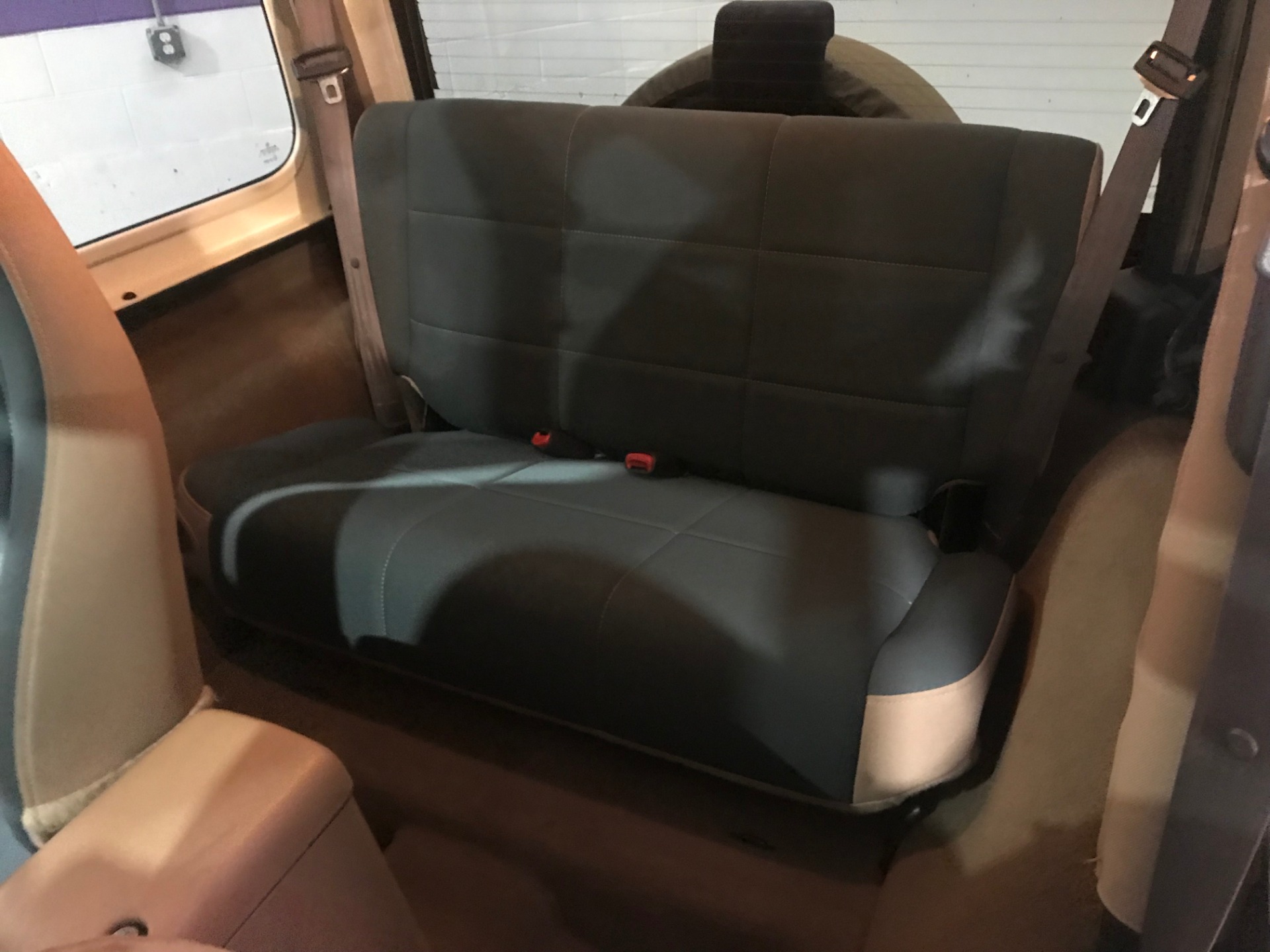 Used-2000-Jeep-Wrangler-Sahara