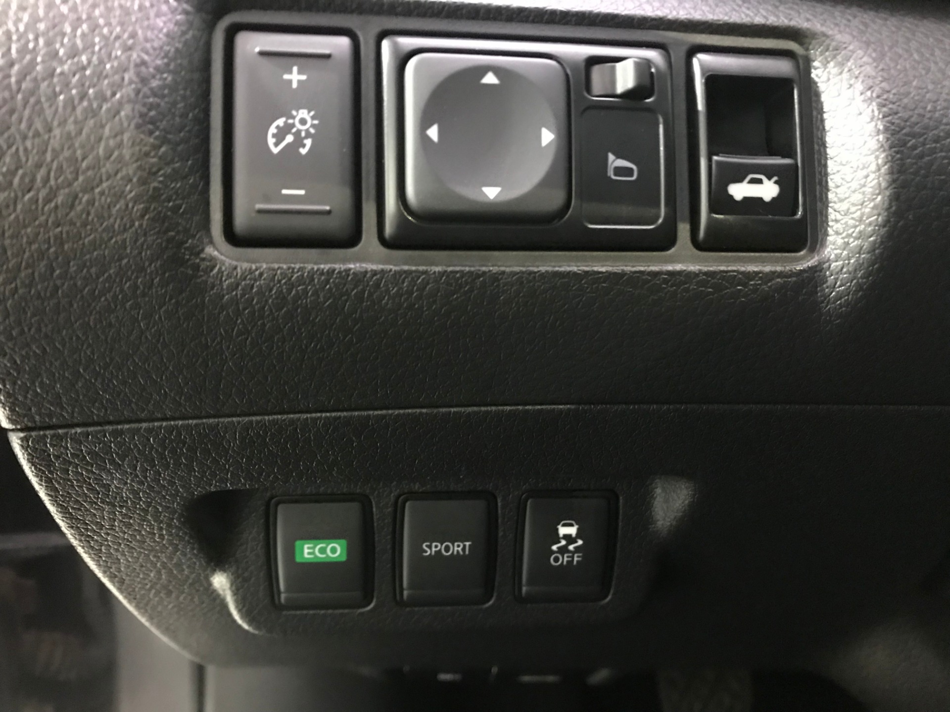 Used-2017-Nissan-Sentra-SR-TURBO
