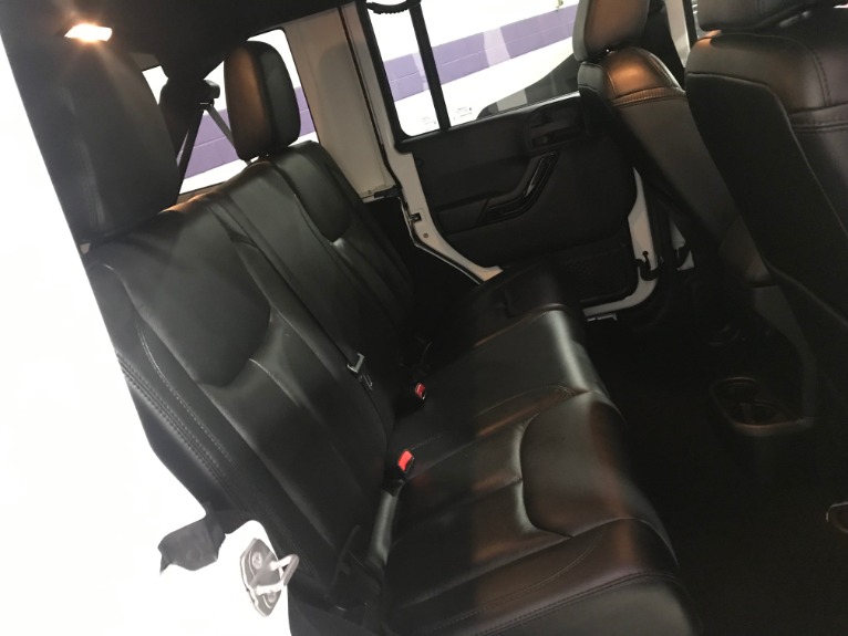 Used-2014-Jeep-Wrangler-Unlimited-Altitude-Edition
