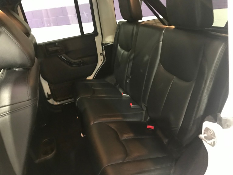 Used-2014-Jeep-Wrangler-Unlimited-Altitude-Edition