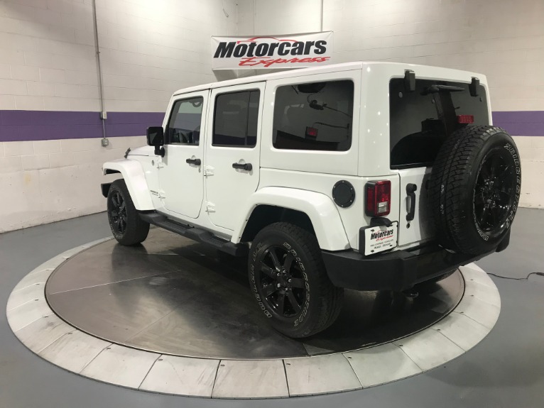 Used-2014-Jeep-Wrangler-Unlimited-Altitude-Edition