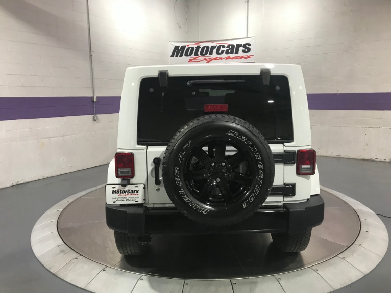 Used-2014-Jeep-Wrangler-Unlimited-Altitude-Edition