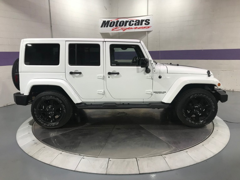 Used-2014-Jeep-Wrangler-Unlimited-Altitude-Edition
