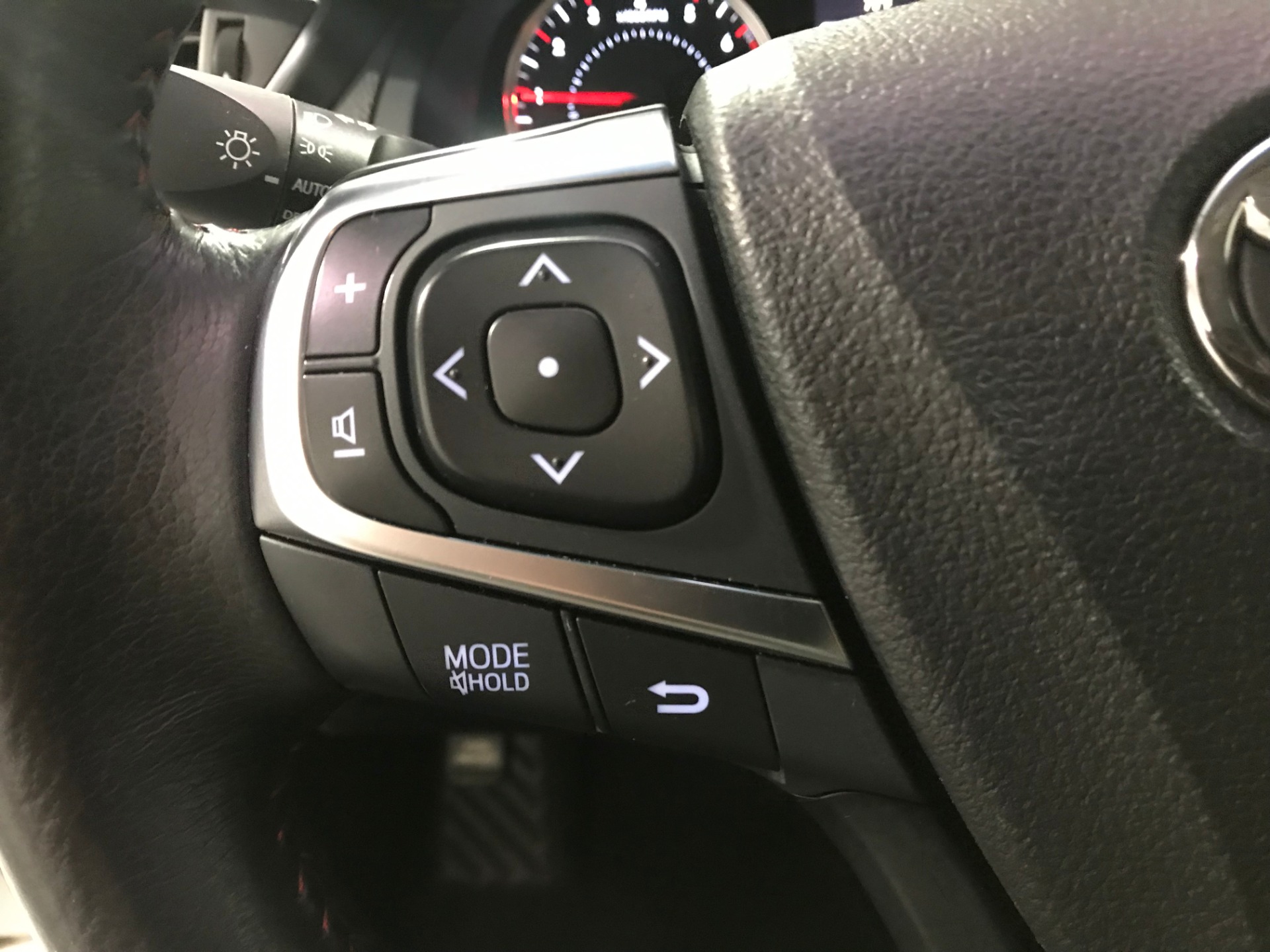 Used-2017-Toyota-Camry-SE-FWD