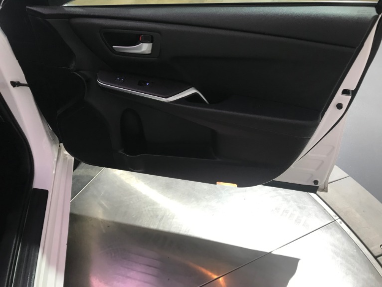 Used-2017-Toyota-Camry-SE-FWD
