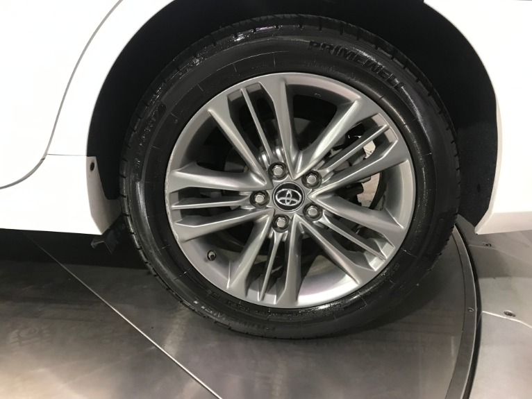 Used-2017-Toyota-Camry-SE-FWD