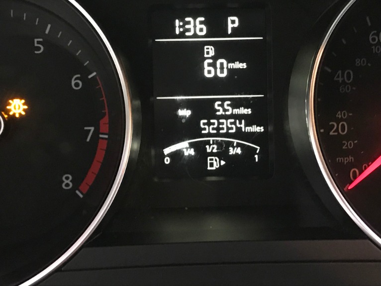 Used-2015-Volkswagen-Jetta-SE-PZEV-FWD