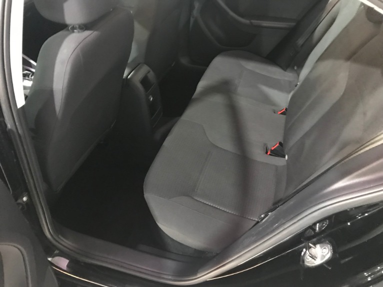 Used-2015-Volkswagen-Jetta-SE-PZEV-FWD