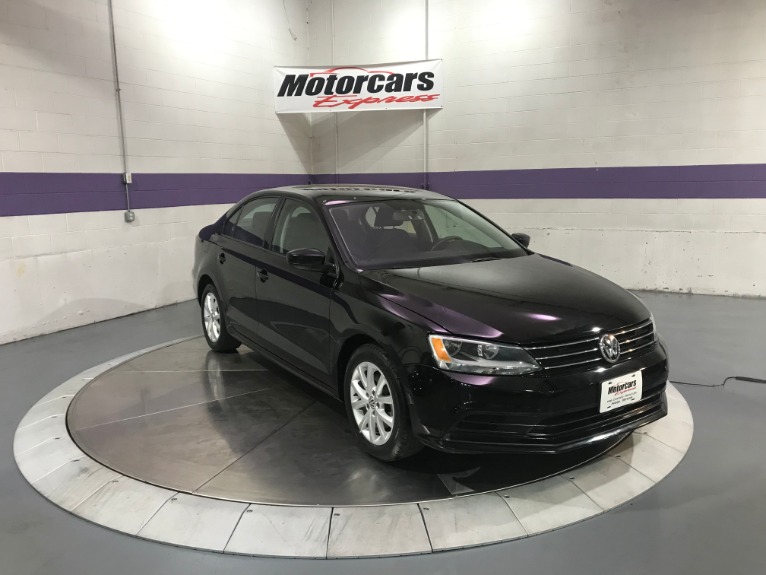 Used-2015-Volkswagen-Jetta-SE-PZEV-FWD