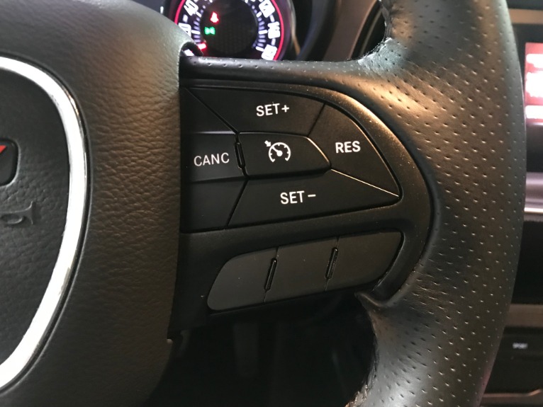 Used-2016-Dodge-Challenger-SXT