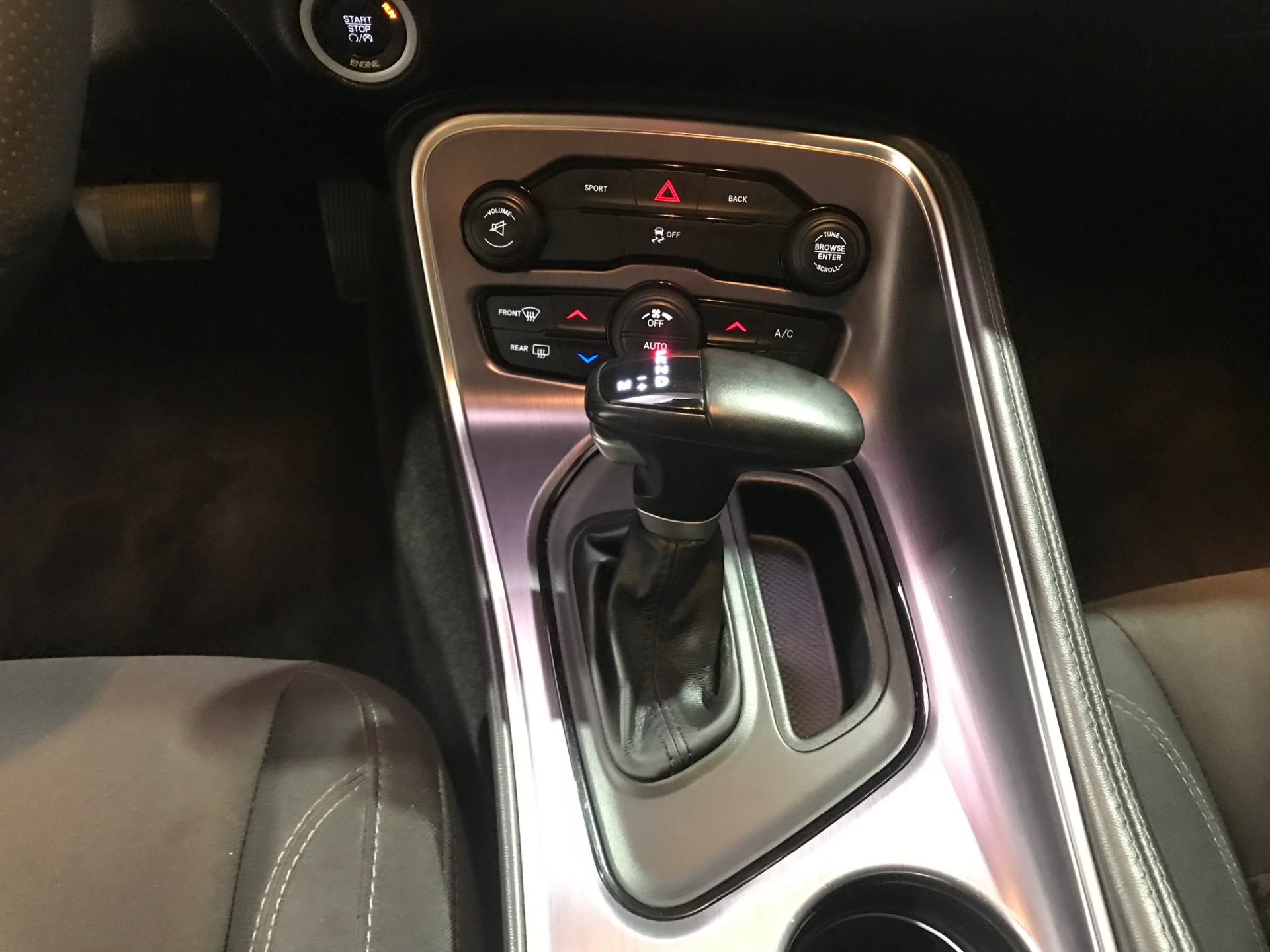 Used-2016-Dodge-Challenger-SXT