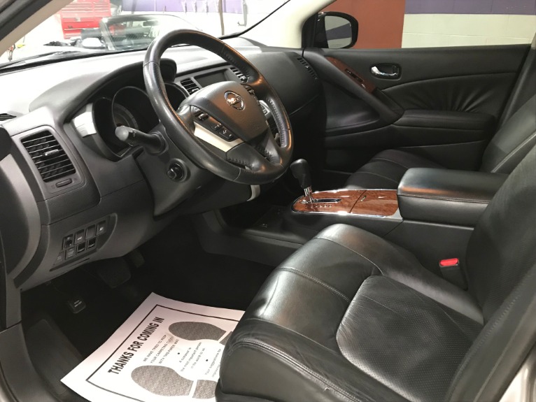 Used-2009-Nissan-Murano-LE-AWD-4dr-SUV