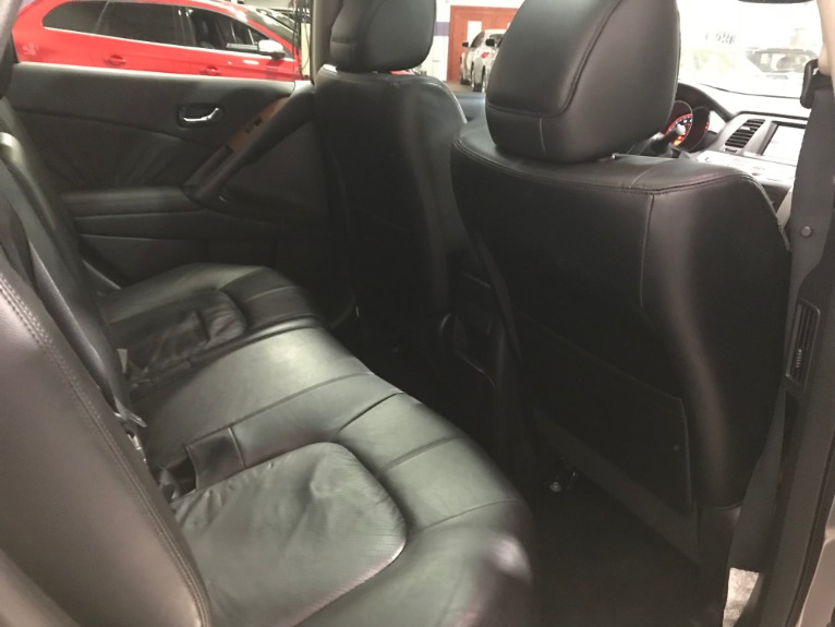 Used-2009-Nissan-Murano-LE-AWD-4dr-SUV