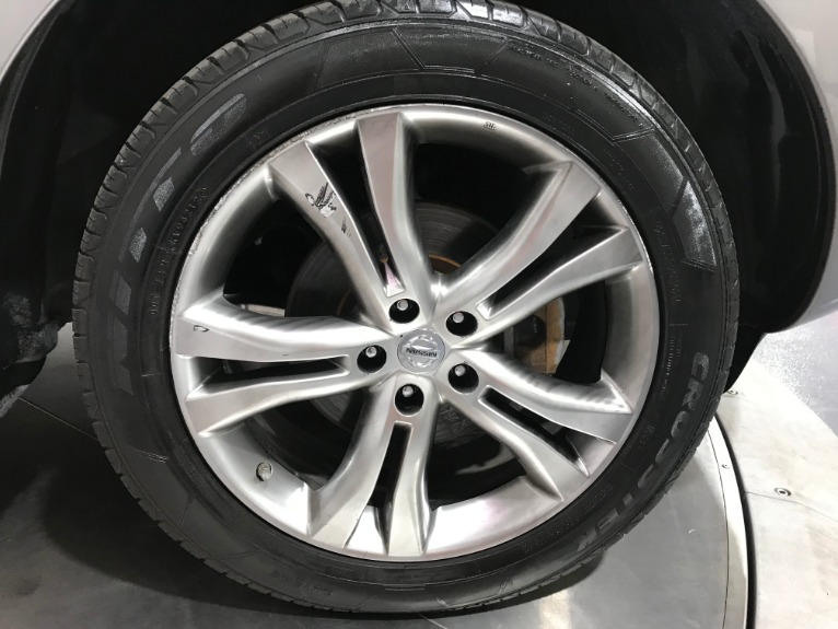 Used-2009-Nissan-Murano-LE-AWD-4dr-SUV