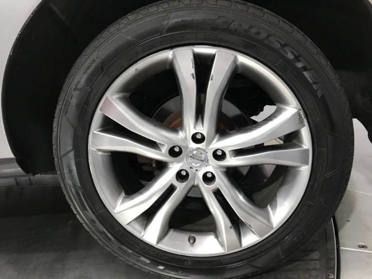 Used-2009-Nissan-Murano-LE-AWD-4dr-SUV