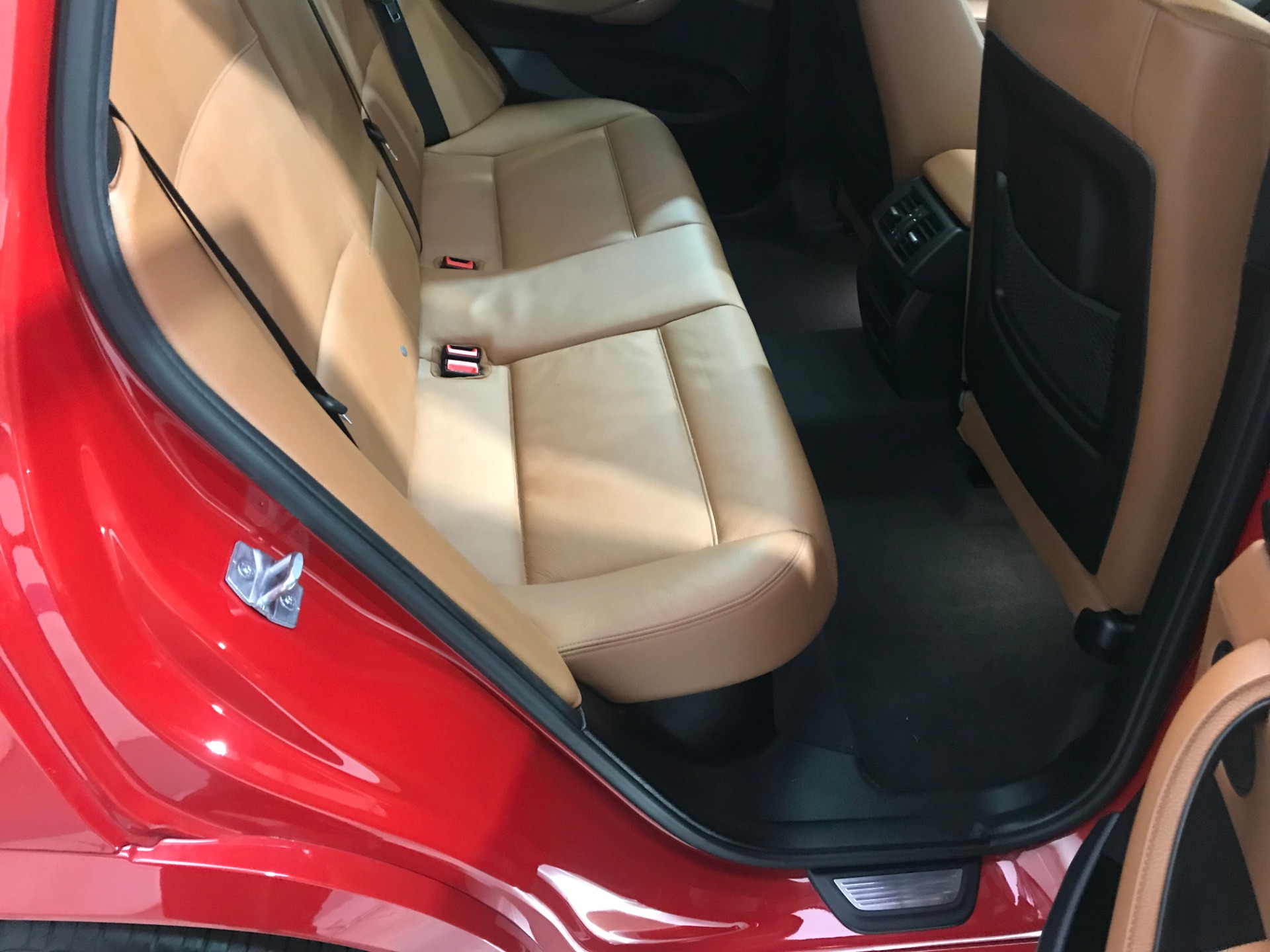 Used-2015-BMW-X3-sDrive28i-M-Sport-RWD