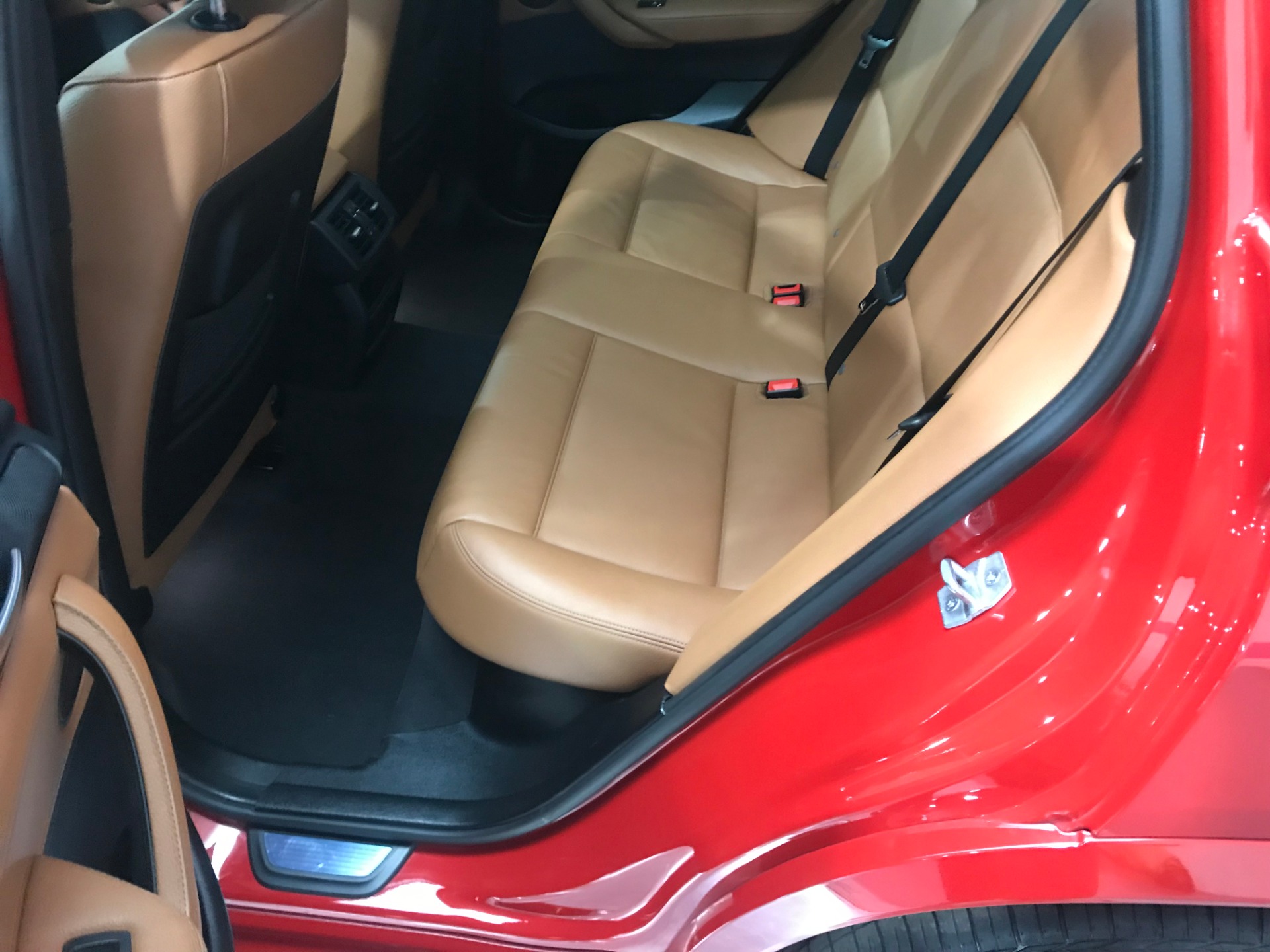 Used-2015-BMW-X3-sDrive28i-M-Sport-RWD