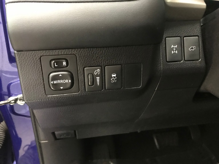 Used-2015-Toyota-RAV4-XLE-AWD