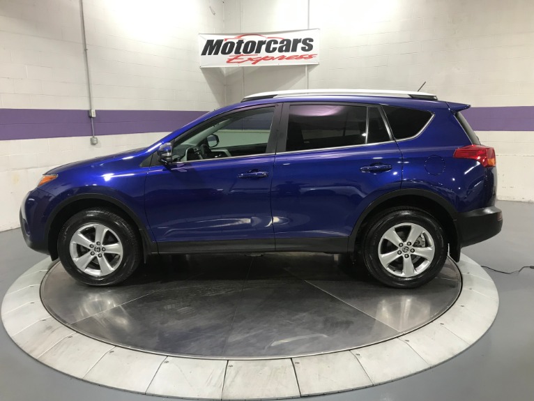 Used-2015-Toyota-RAV4-XLE-AWD