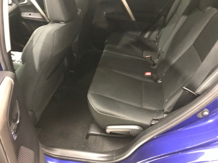 Used-2015-Toyota-RAV4-XLE-AWD