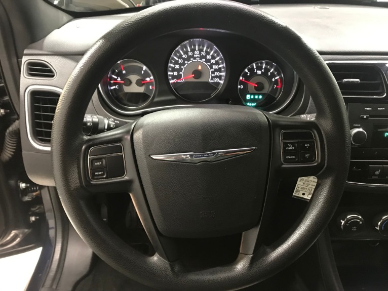 Used-2012-Chrysler-200-LX