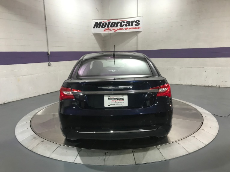 Used-2012-Chrysler-200-LX