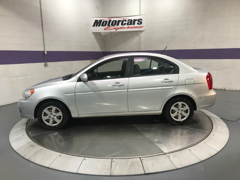 Used-2010-Hyundai-Accent-GLS