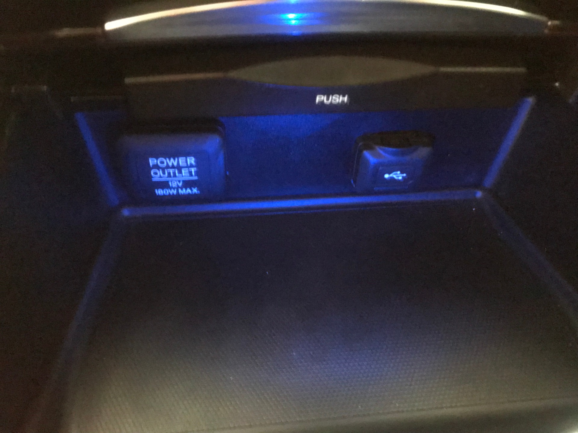 Used-2016-Acura-TLX-V6-w/Tech-FWD