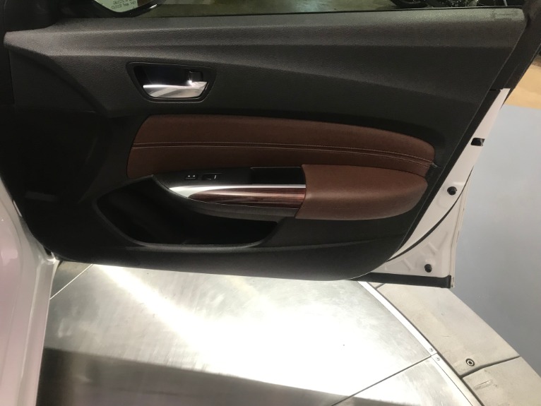 Used-2016-Acura-TLX-V6-w/Tech-FWD