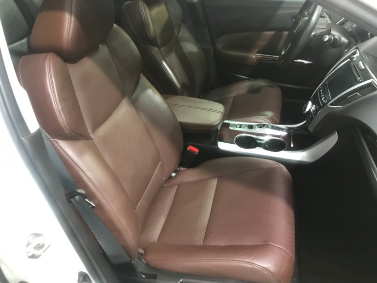 Used-2016-Acura-TLX-V6-w/Tech-FWD