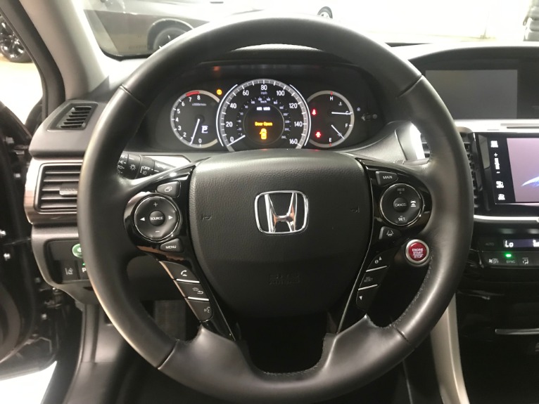 Used-2017-Honda-Accord-Touring