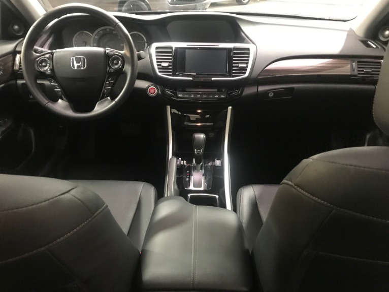 Used-2017-Honda-Accord-Touring