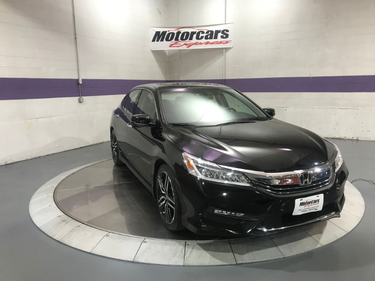 Used-2017-Honda-Accord-Touring