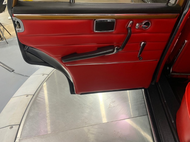Used-1961-Mercedes-Benz-220-SB