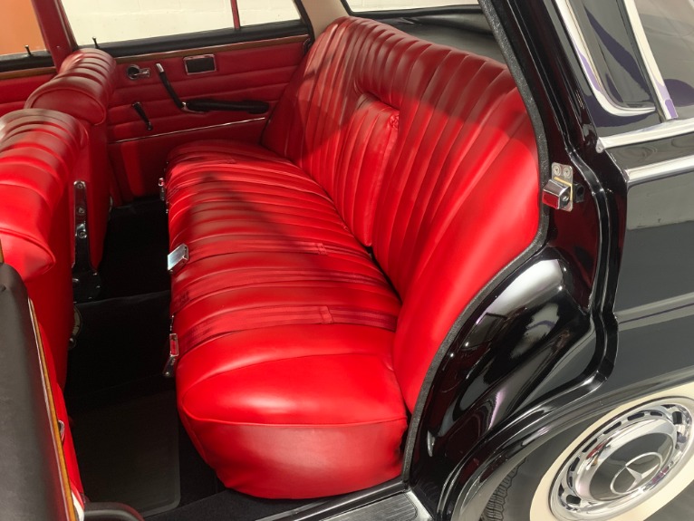 Used-1961-Mercedes-Benz-220-SB