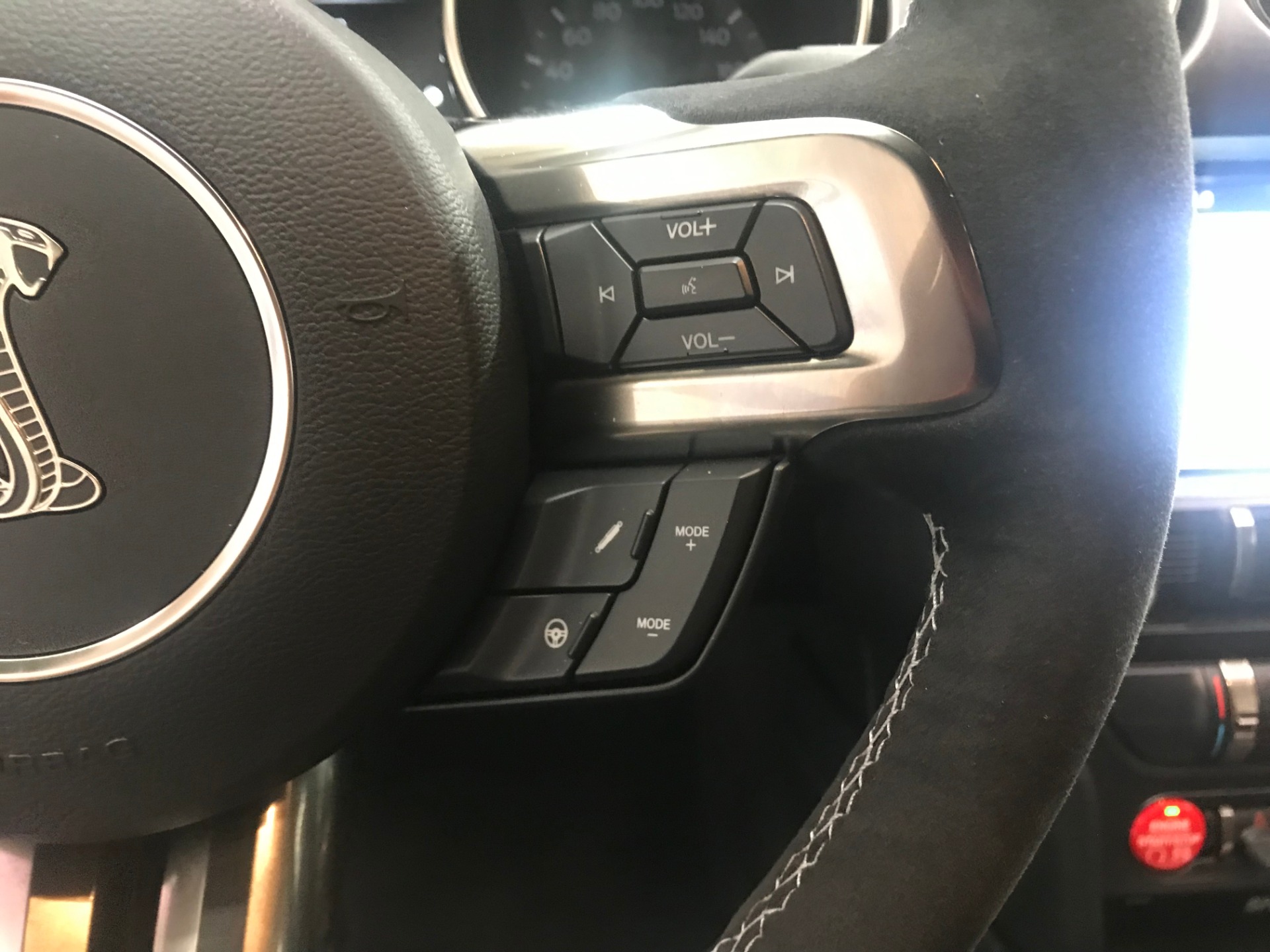 Used-2017-Ford-Mustang-Shelby-GT350