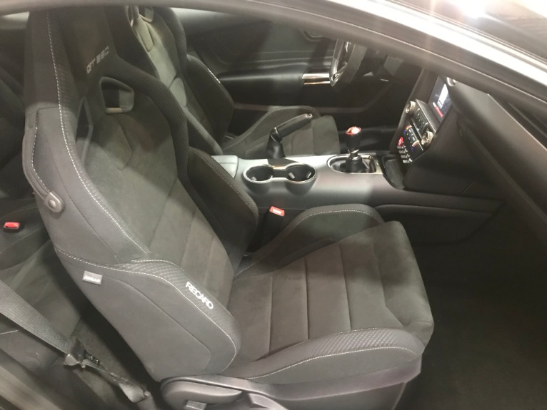 Used-2017-Ford-Mustang-Shelby-GT350