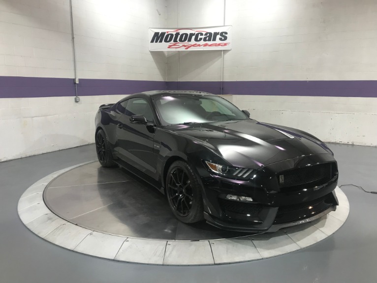 Used-2017-Ford-Mustang-Shelby-GT350