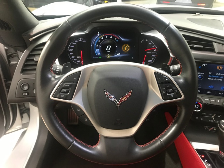 Used-2015-Chevrolet-Corvette-Stingray-RWD