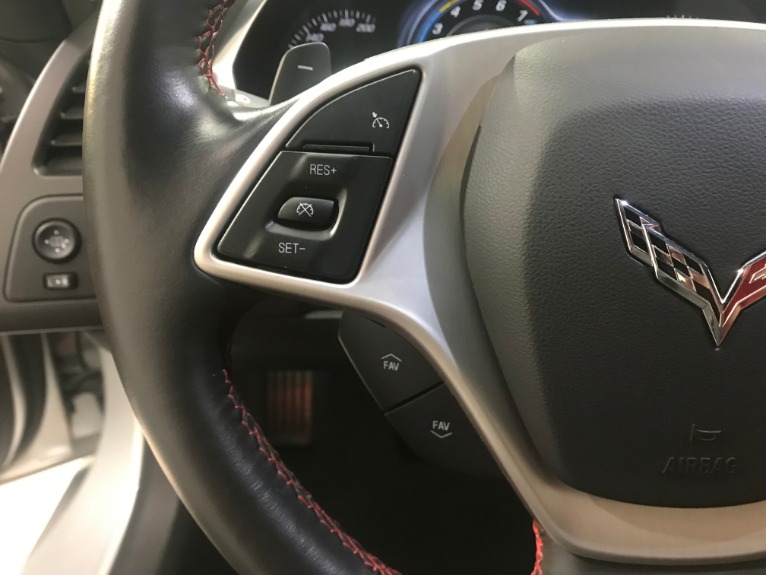 Used-2015-Chevrolet-Corvette-Stingray-RWD