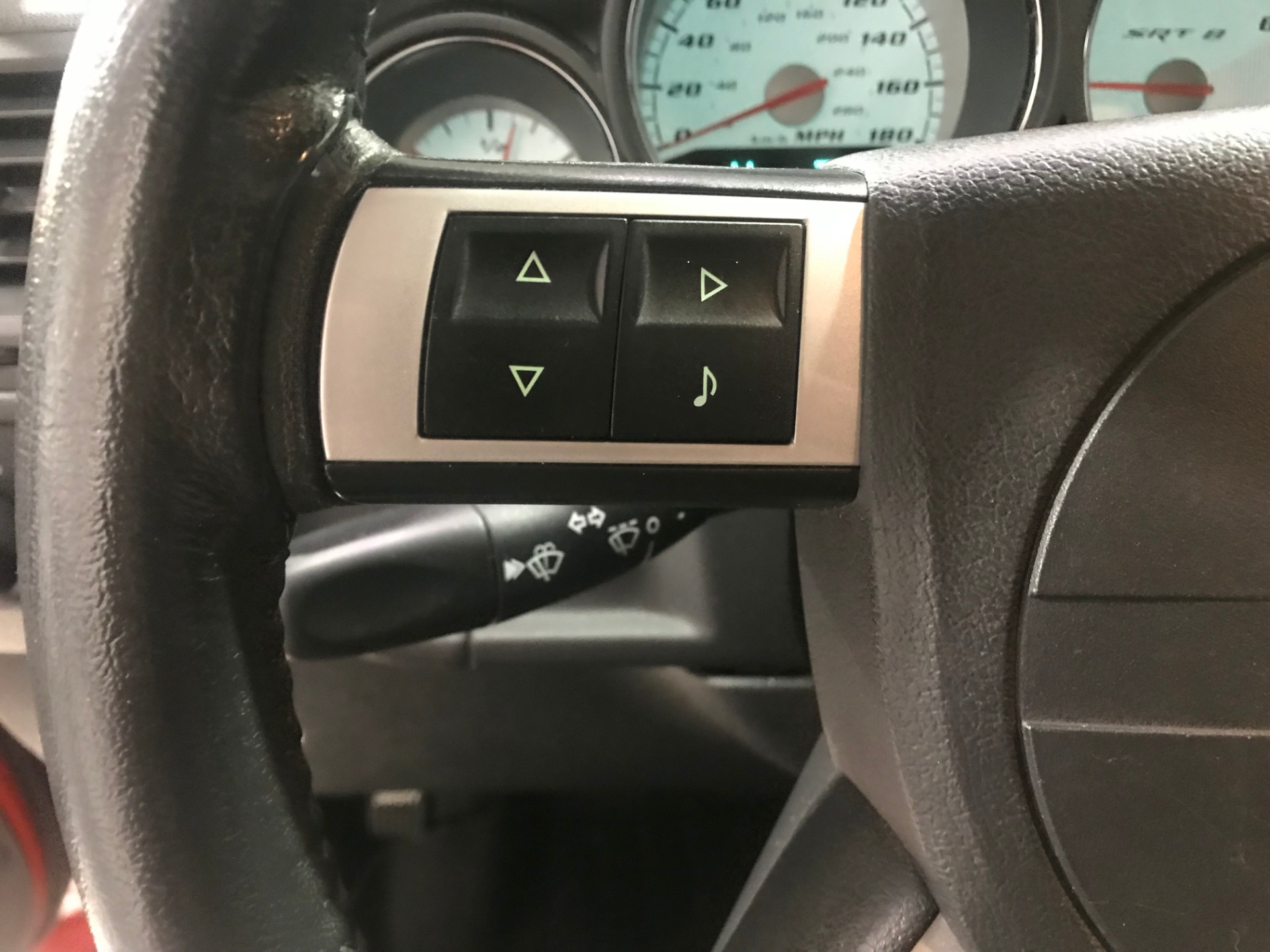 Used-2008-Dodge-Challenger-SRT8-RWD