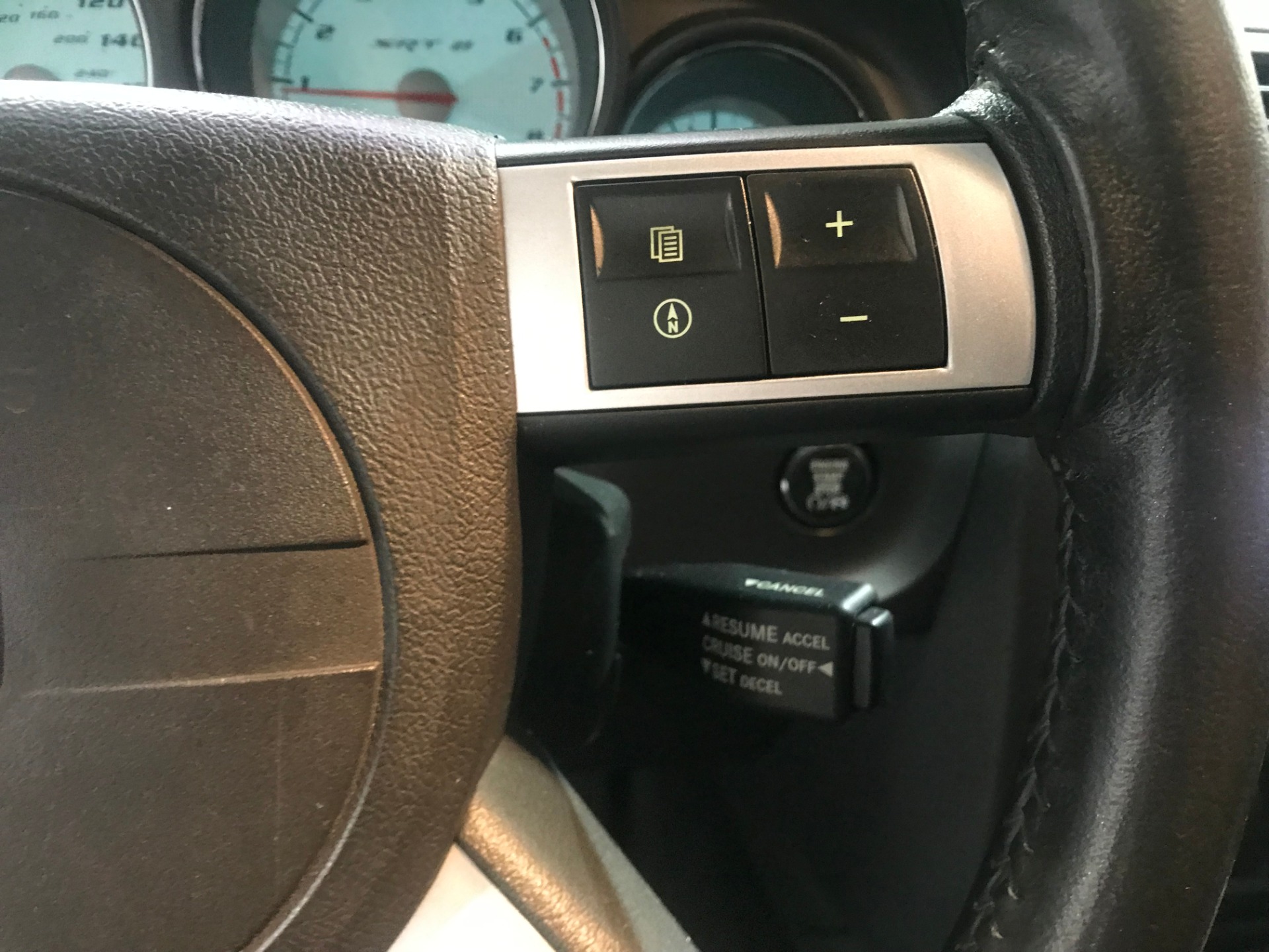 Used-2008-Dodge-Challenger-SRT8-RWD