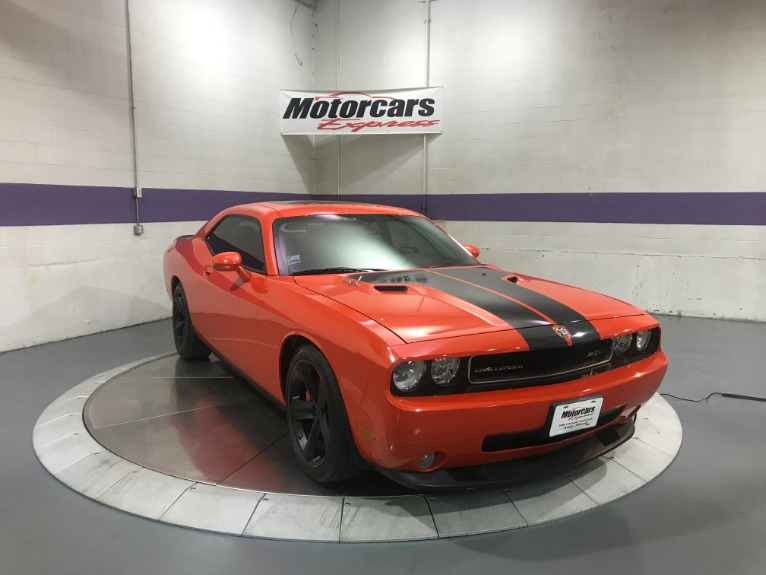 Used-2008-Dodge-Challenger-SRT8-RWD