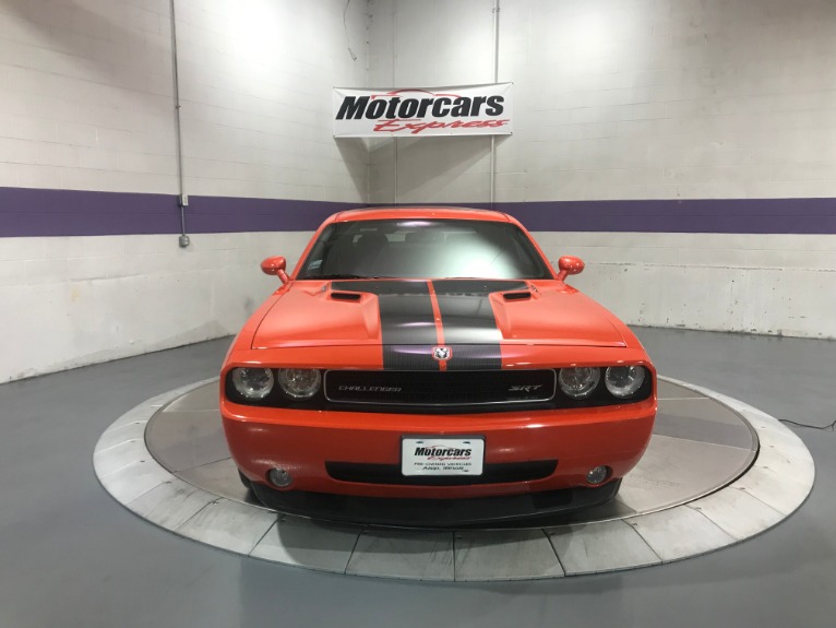 Used-2008-Dodge-Challenger-SRT8-RWD